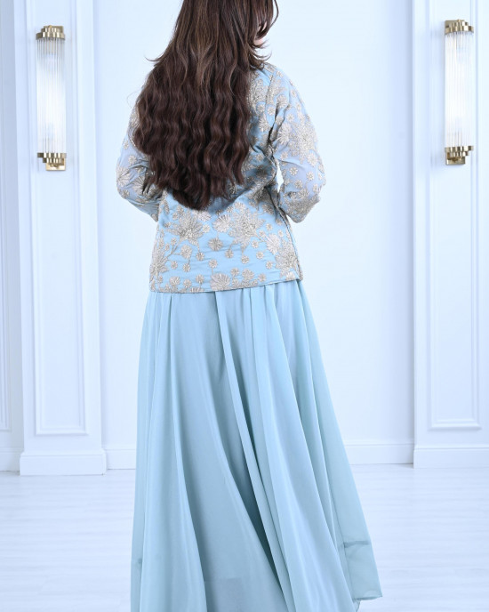 Women's set of loose blouse and pants