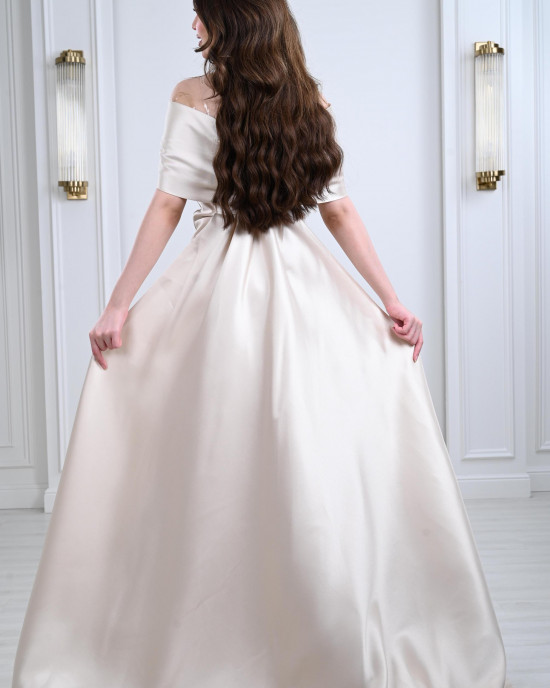 Women's embroidered evening dress