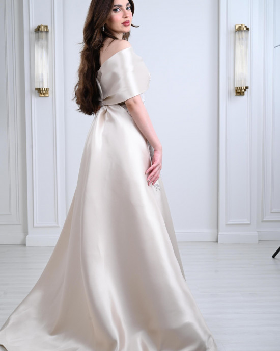 Women's embroidered evening dress