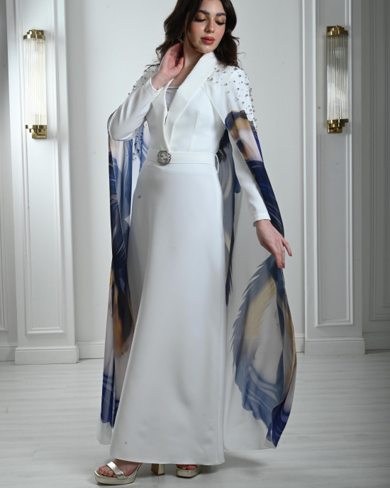 Classic dress with long sleeve