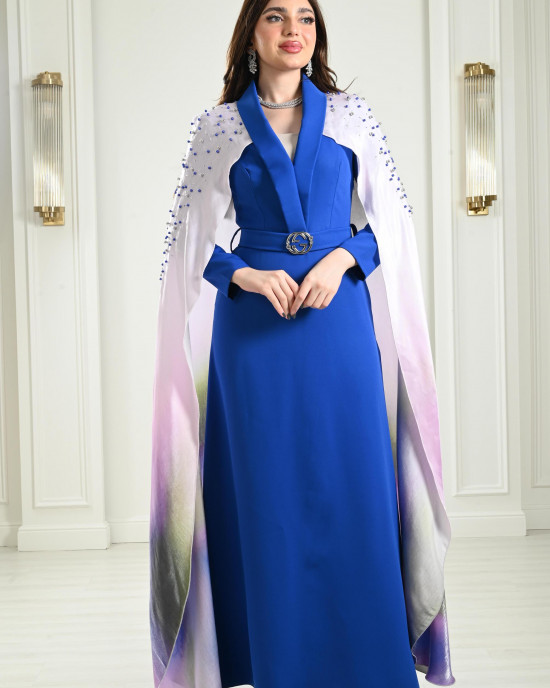 Classic dress with long sleeve