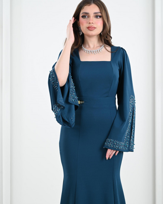 Elegant dress for occasions