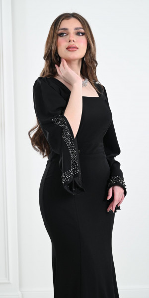 Dresses : Attractive evening dress