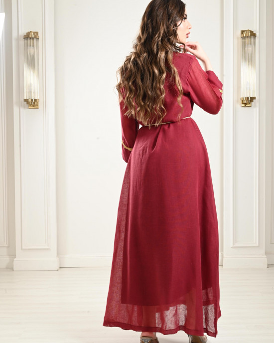 Jalabiya with a wide and long design