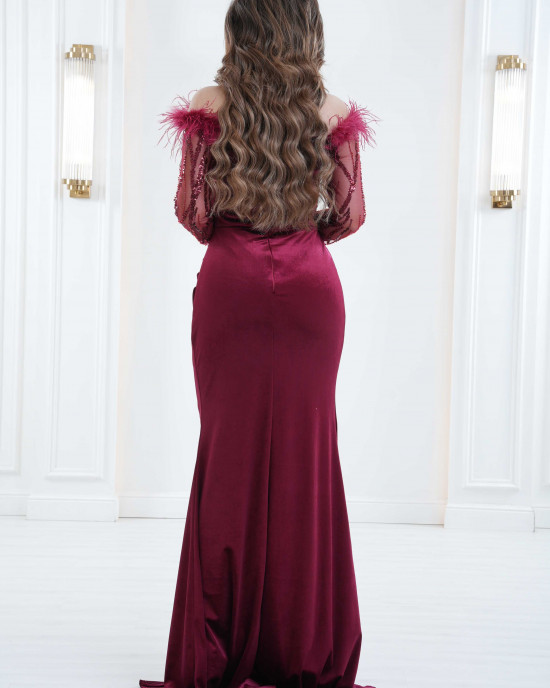 Evening dress with feather edges