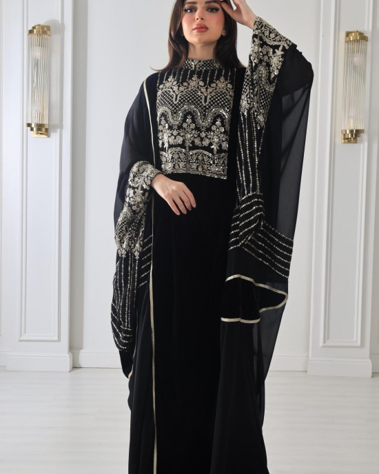 Luxurious long jalabiya