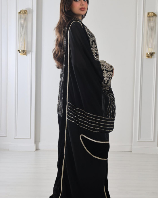 Luxurious long jalabiya