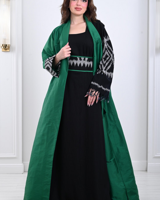 Distinctive Moroccan galabiya