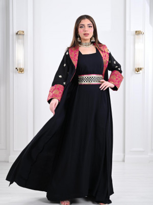 Moroccan galabiya with Khatma embroidery 